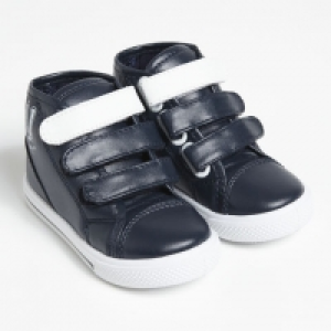 IN EXTENSO Basket bébé 9.99 €