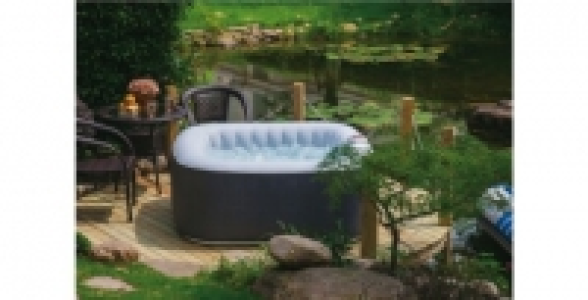 Spa gonflable carré 2 places 499.00 €