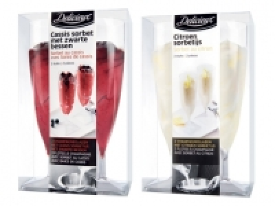 2 fl&ucirc;tes &agrave; Champagne avec sorbet1