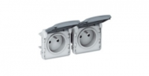2 Prises 2 Ples + Terre tanche  composer grise gamme Plexo LEGRAND 18.59&nbsp;&euro;