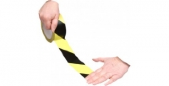 Ruban adh&eacute;sif 33 m x 50 mm noir/jaune.