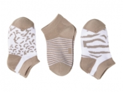 3 paires de socquettes fille ou garçon 1.79 €