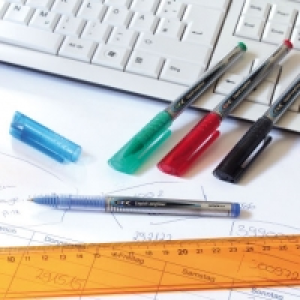 Lot de 4 stylos roller