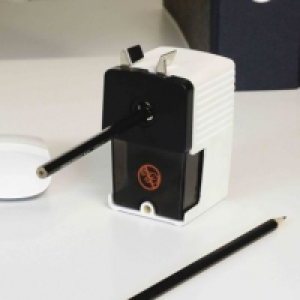 Taille-crayon 2.99 €