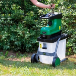 Aldi Garden Feelings® Broyeur de végétauxà bruit réduit