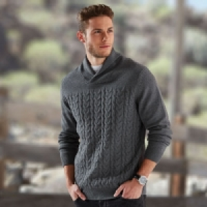 Pull 12.99 €