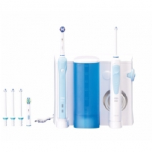 Oral B Brosse a dents Oral-B Waterjet 500