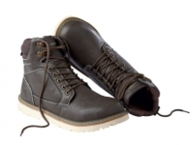 Chaussures montantes 26.99 €