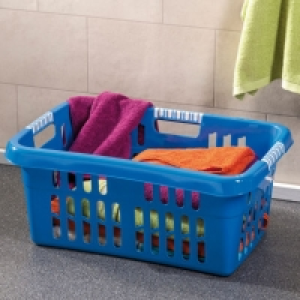 Corbeille à linge en plastique