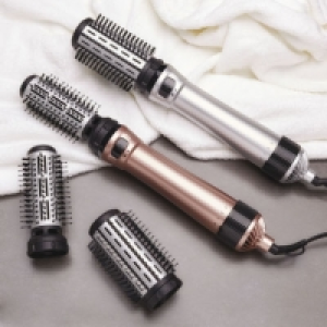 Brosse coiffante soufflante rotative 19.99 €