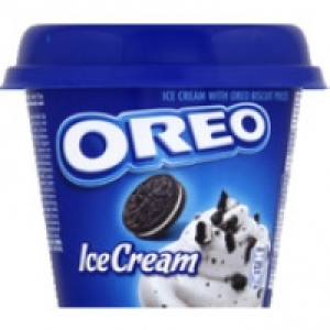 Oreo Cr&egrave;me glac&eacute;e, avec des morceaux de biscuits cacaot&eacute;s, fourr&eacute;s go&ucirc;t van