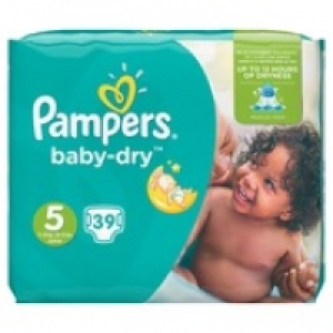 Pampers Couches Taille 5 Junior 11-25 kg