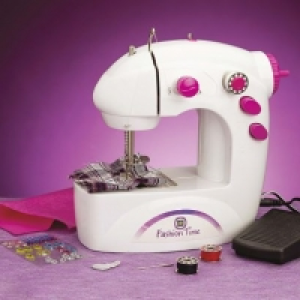 Machine à coudre 17.99 €