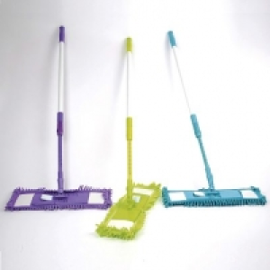 Balai chenille avec manche flexible 5.99 €