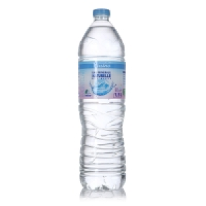 Eau minérale naturelle - Plate 1,5l 0.39 €