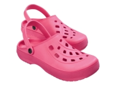 Sabots femme ou homme 3.99 €