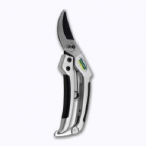 Sécateur ergonomique 4.99 €