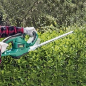 Taille-haie électrique 39.99 €
