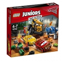 Toysrus  LEGO® Juniors - Nouveautés 2017 - Le Super 8 de Thunder Hollow - 10744