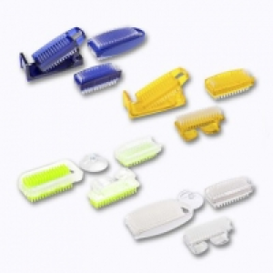 3 Brosses à ongles 1.99 €