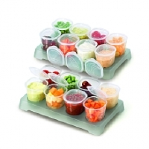 Toysrus  2 plateaux avec boîtes portions pour le congélateur