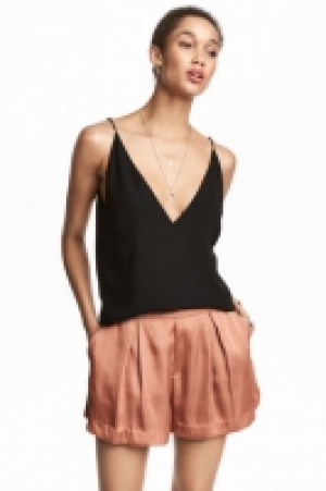 Short en satin 19.99&nbsp;&euro;