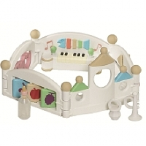 Sylvanian Families - Parc a jouer pour B&eacute;b&eacute;