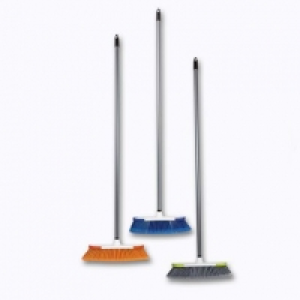 Balai poils souples 3.99 €