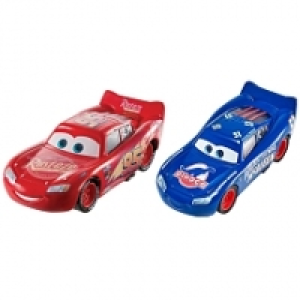 Toysrus  Cars 3 - Coffret 2 voitures - Flash McQueen et Fabulous Flash McQueen