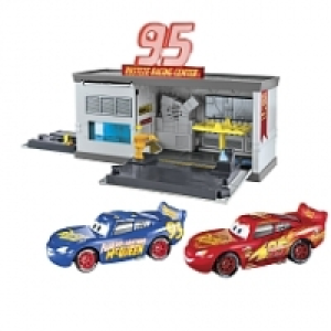 Cars 3 - Coffret garage Dinonco et 2 voitures