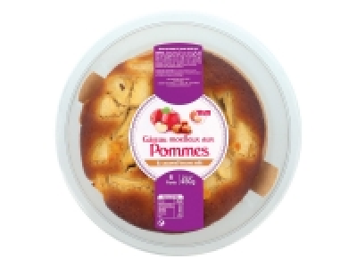 Gâteau moelleux aux pommes et caramel beurre salé 2.99 €