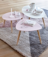 But  Table basse triangle MANON 386413 Rose