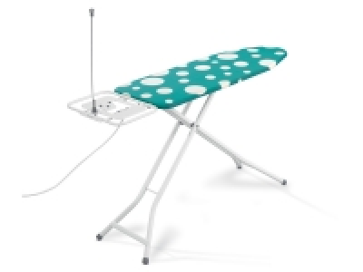 Table à repasser avec prise électrique 34.99 €