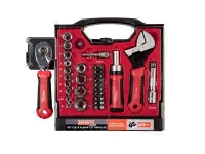 Set clé à cliquet et douilles 16.99 €