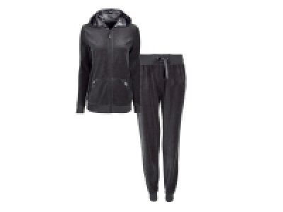 Ensemble détente en velours femme 14.99 €