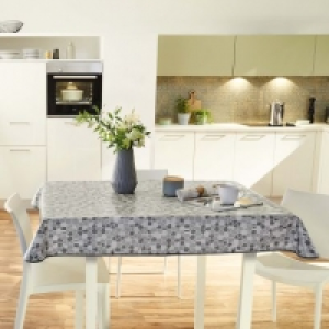 Nappe en toile cirée 4.99 €