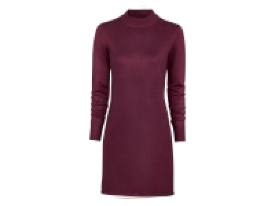 Robe pull 9.99 €
