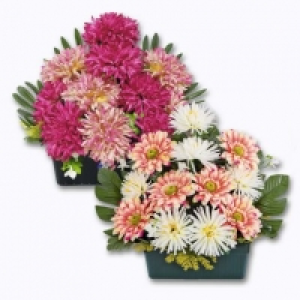 Composition de fleurs artificielles