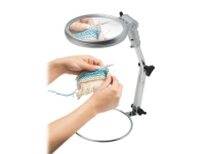 Loupe de couture ou tricot à LED 4.99 €