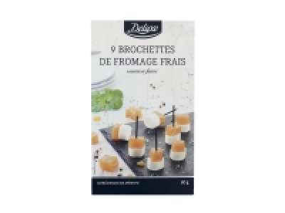 9 brochettes de fromage frais et saumon fumé 1.85 €