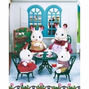 Sylvanian Families - Salon de jardin sylvanian 9.99&nbsp;&euro;