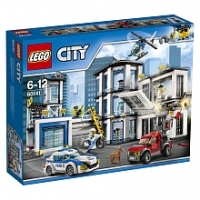 Toysrus  LEGO® City - Le commissariat de police - 60141