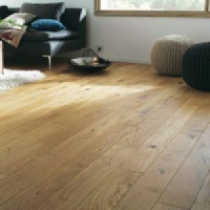 Parquet massif campagnard verni naturel Colours Everes 18 cm (vendu à  59.92 €