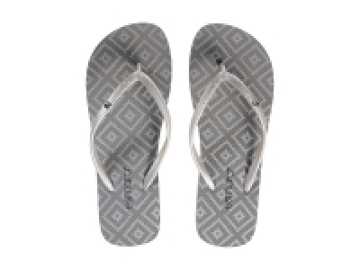 Tongs femme 3.89 €