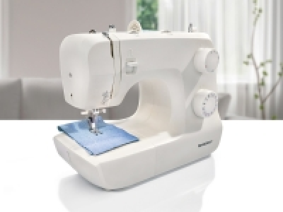 Machine à coudre 74.99 €