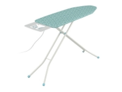 Table à repasser avec prise électrique 34.99 €