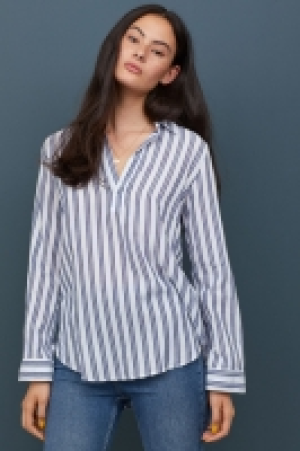  Chemise à encolure en V 5.99 €