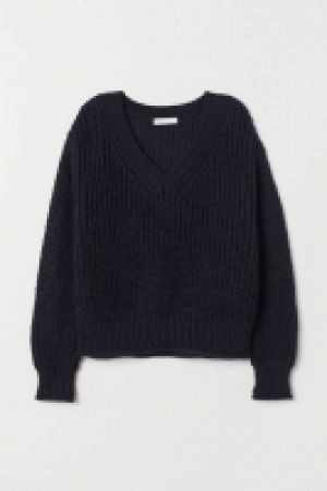  Pull 16.99 €