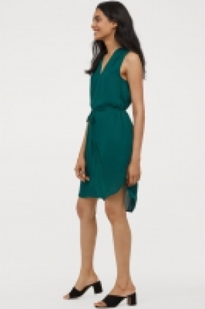  Robe en crêpe 15.99 €