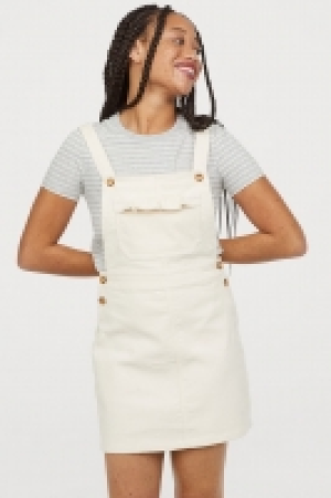  Robe en velours côtelé 14.99 €